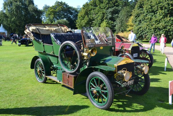 10 Rarest Vintage Cars In The World