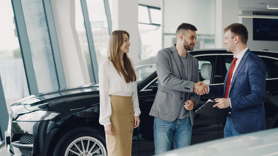 Top Luxury Car Lease Deals for 2026: A Comprehensive Guide