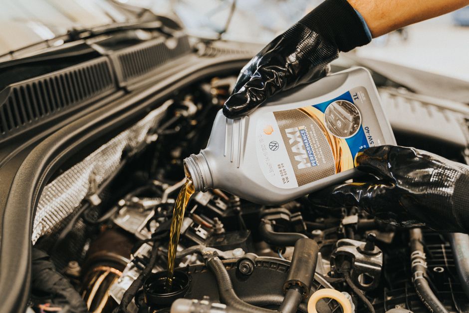 Eco-Friendly Motor Oils: Protecting Your Engine and the Planet
