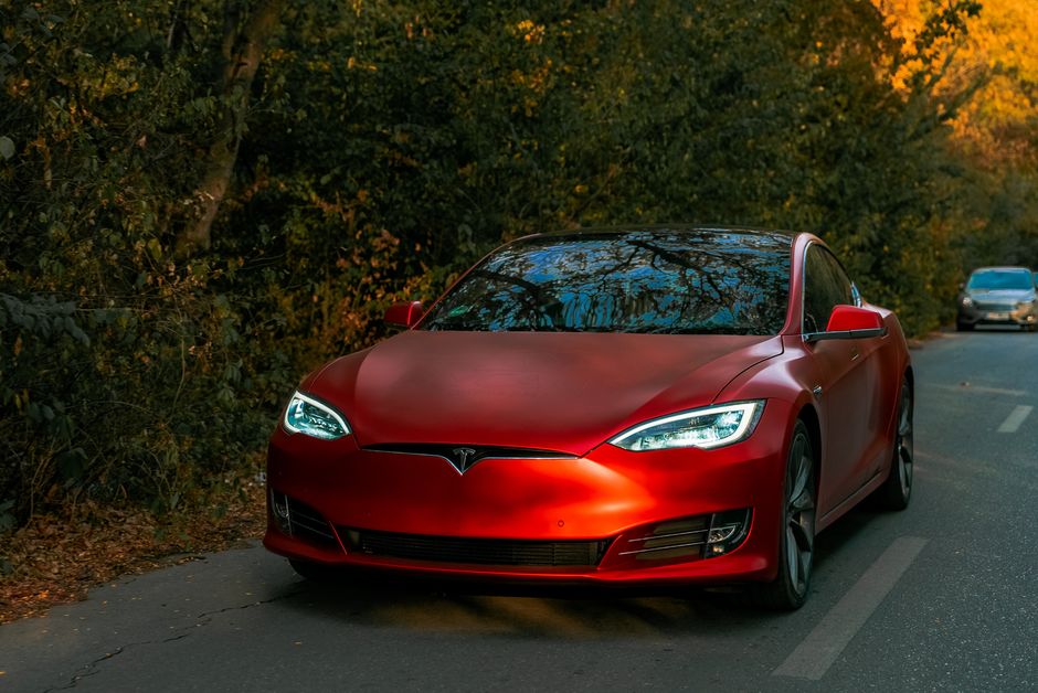 Decoding Tesla Insurance: How It Stacks Up Against Traditional Policies